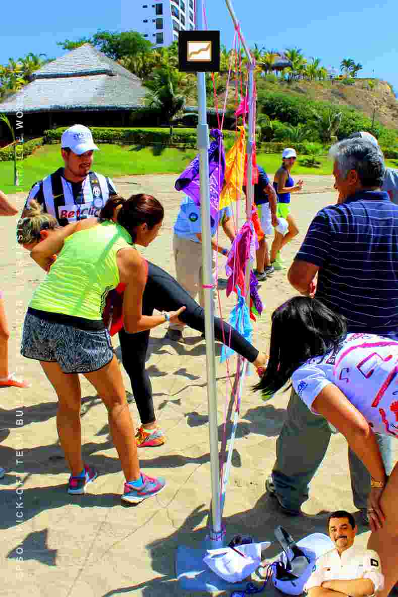 Spiderweb actividad de Talleres de Cuerdas | Ernesto Yturralde Worldwide Inc.